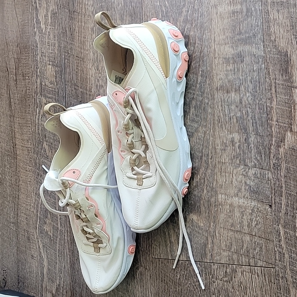Nike React Size 9 - image 2
